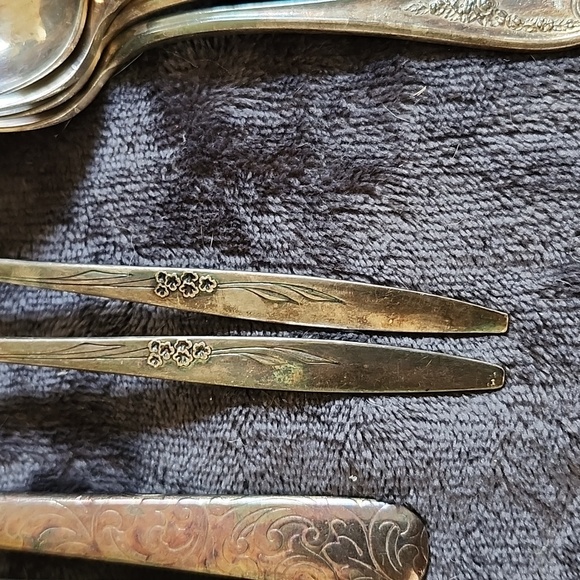 Silver plated bundle of Servewear Flatware Vintage Onieda Sheffield Rogers - Picture 7 of 9